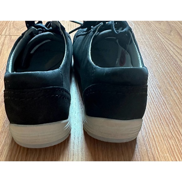 New Dansko Women's Leela Lace Up Sneakers - Casual Flat Fashion Sneaker - Picture 3 of 7